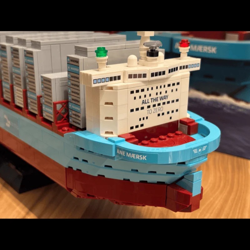 Yeni 2026 Çift Yakıtlı Konteyn - Lego Set Technic incelemesi ve fiyatı
